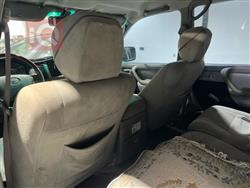 تۆیۆتا لاند کروزەر